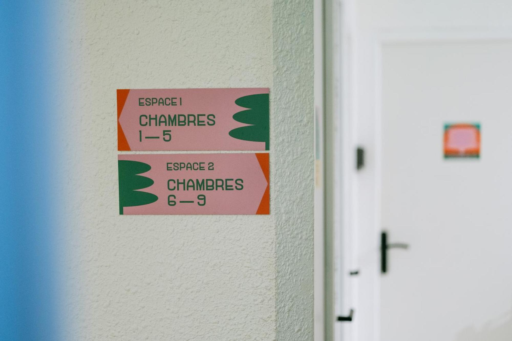 La Donaclaudre - Hebergement De Groupe En Pleine Nature, Ideal Pour Tous Vos Sejours ! 63 Couchages - 2 Grandes Salles - Salle De Jeux - Cuisine Professionnelle - Accessible Facilement - Localisation Attractive -Proche Paris & Disney Saint-Augustin  Eksteriør billede