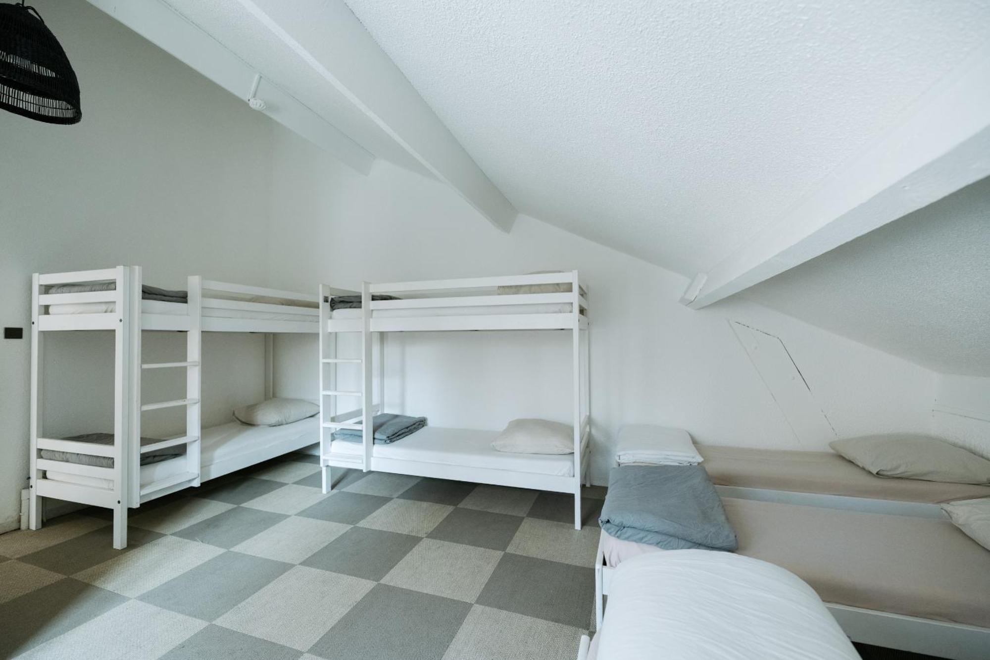 La Donaclaudre - Hebergement De Groupe En Pleine Nature, Ideal Pour Tous Vos Sejours ! 63 Couchages - 2 Grandes Salles - Salle De Jeux - Cuisine Professionnelle - Accessible Facilement - Localisation Attractive -Proche Paris & Disney Saint-Augustin  Eksteriør billede